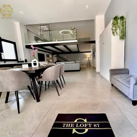 Hébergement de vacances The Loft 87 *